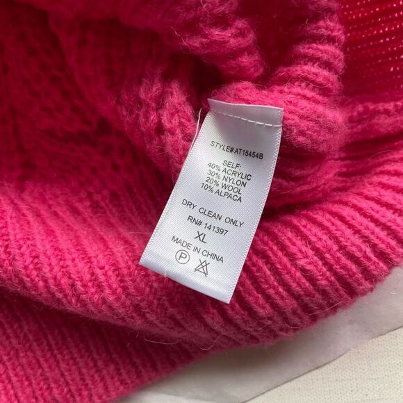 ASTR The Label Women Pointelle Sweater Cropped Long Slv Pink MAGENTA - Picture 7 of 11